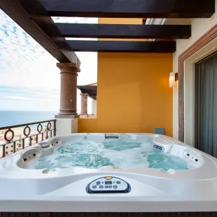 39 exterior playa grande eagles nest